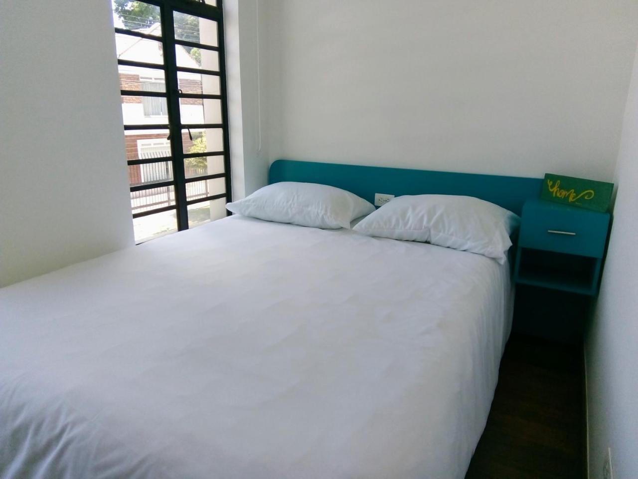 Hostal Media Luna *